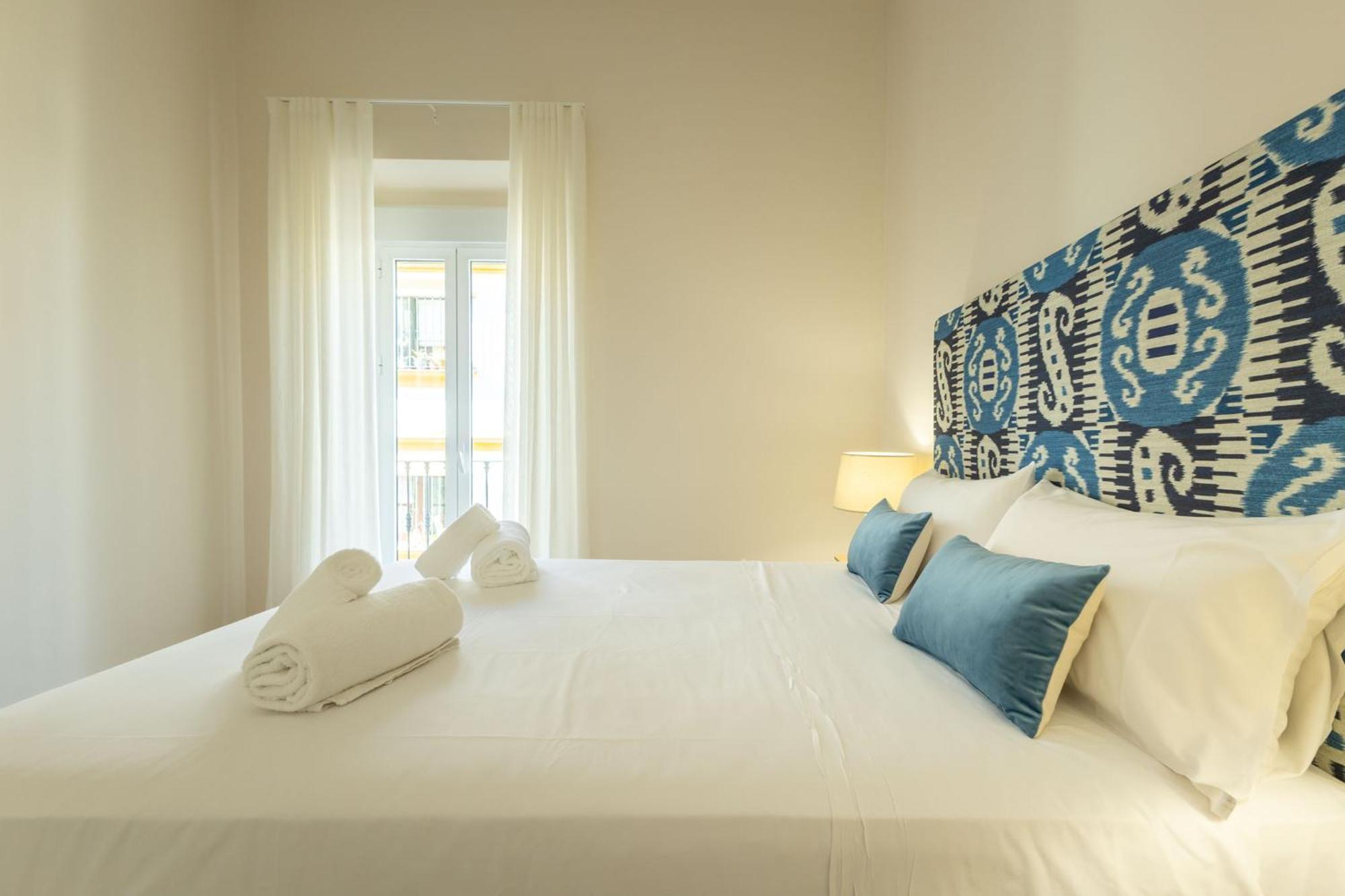 Apartamento Rt41 Triana Deluxe Sevilla Exterior foto